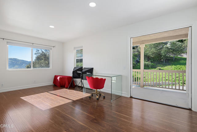 Detail Gallery Image 15 of 25 For 815 Vista Grande Dr, Santa Paula,  CA 93060 - 3 Beds | 2/1 Baths