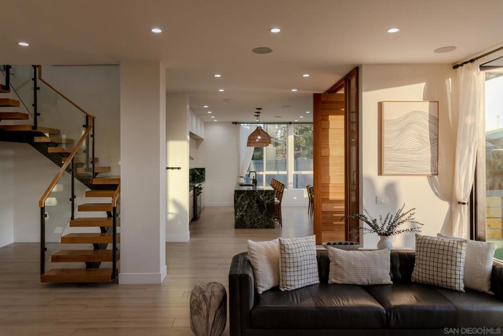 5140 Los Robles Drive - photo 8