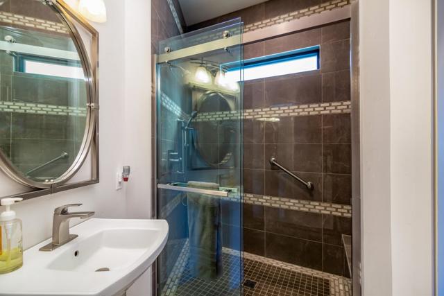 80394 Avenue 48, Indio CA: https://media.crmls.org/mediaz/65eba5de-e35a-48a0-8aa9-b07908eaabfa.jpg