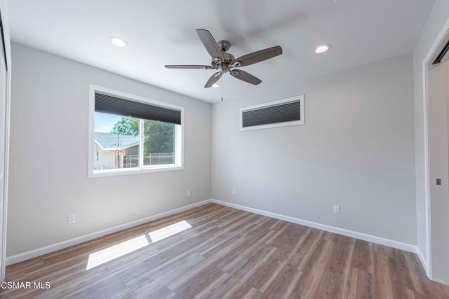 1499 Calle Morera, Thousand Oaks CA: https://media.crmls.org/mediaz/65ef9b80-150d-498e-afd1-8959360ffc95.jpg