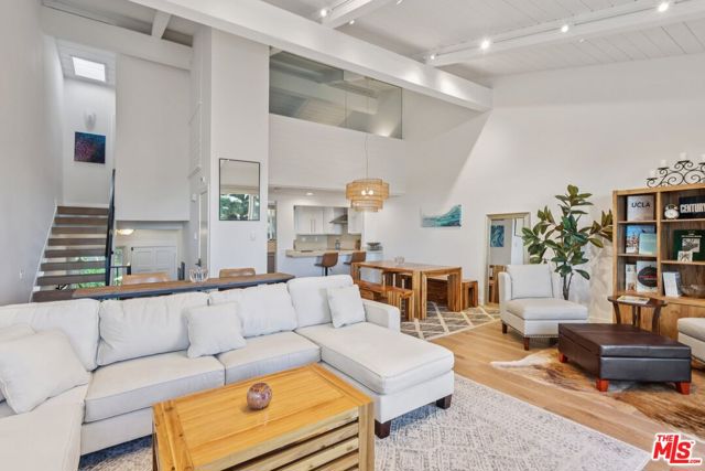 Drew Fenton | 28266 Rey De Copas Lane Malibu CA | MLS: 7496223 Drew Fenton | 28266 Rey De Copas Lane Malibu CA | MLS: 7496223