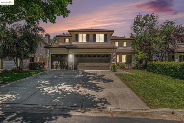 1951 Newton Drive, Brentwood CA: https://media.crmls.org/mediaz/65f1fc82-7251-4b49-adb5-69eabf1a9147.jpg