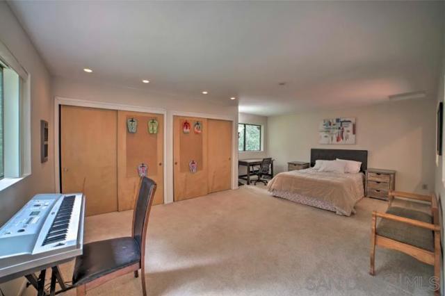 16885 Laurel Road, Los Gatos CA: https://media.crmls.org/mediaz/65f29350-bcd0-4d71-9eb4-d3cdf5166f81.jpg