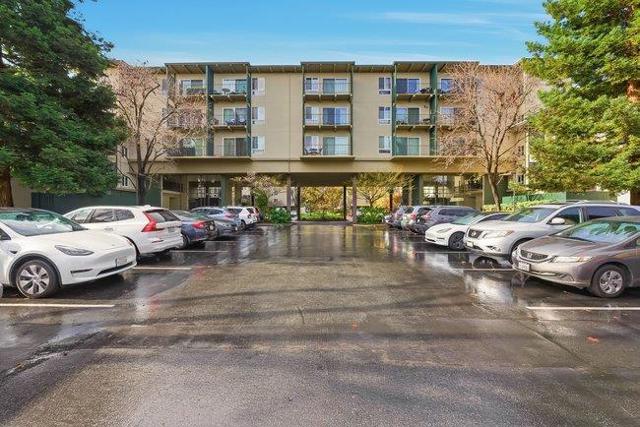 819 N Humboldt Street, San Mateo CA: https://media.crmls.org/mediaz/65f46655-df26-4941-8c8a-1d52617e6b54.jpg