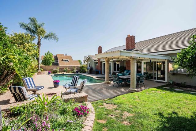 3578 Claridge Court, Simi Valley CA: https://media.crmls.org/mediaz/65f4cf62-0f9a-4ae6-8a34-de3eb03352c1.jpg