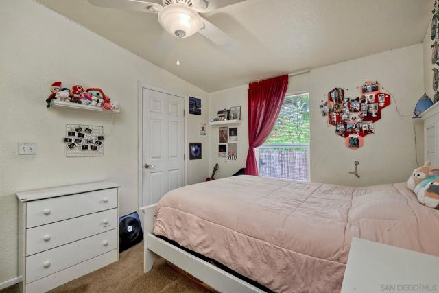 13162 Highway 8 Business, El Cajon CA: https://media.crmls.org/mediaz/65f4d16e-907c-4ad2-80e5-76c167cd8d85.jpg