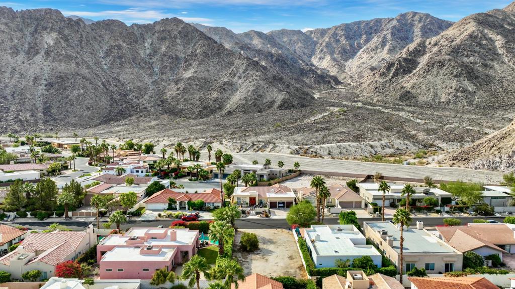 MLS #219138762DA image #2