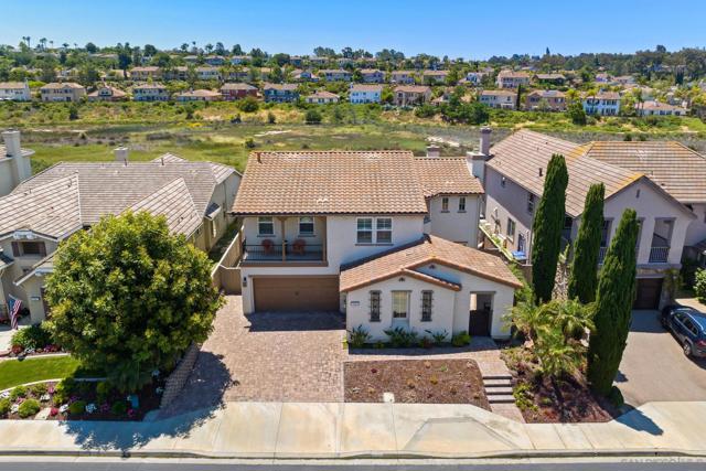 3243 Avenida Aragon, Carlsbad CA: https://media.crmls.org/mediaz/65f55c4d-7cb1-4dd5-bcab-c9036e41b2a5.jpg