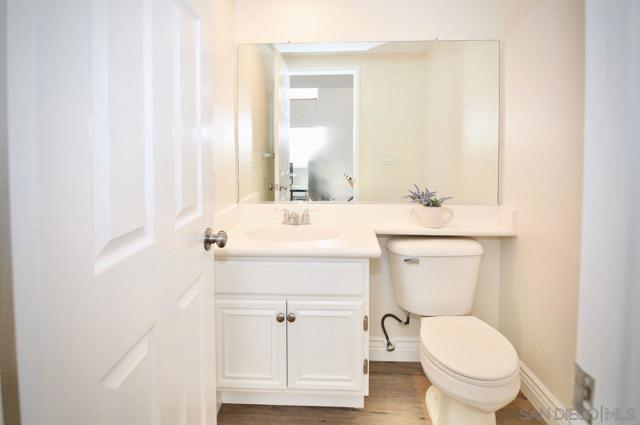 10878 Caminito Colorado, San Diego CA: https://media.crmls.org/mediaz/65f82c40-1c02-4e9a-933e-3a8bb7ad6802.jpg