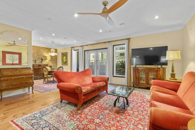 Detail Gallery Image 9 of 49 For 301 W G St #119,  San Diego,  CA 92101 - 2 Beds | 2/1 Baths