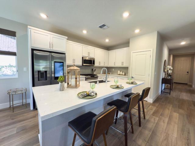 2581 Haybale Street, Gilroy CA: https://media.crmls.org/mediaz/65f9803e-29e6-40a1-a71c-84b1f1fa6cba.jpg