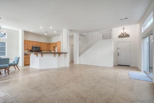 29711 Williams Valley Ct, Escondido CA: https://media.crmls.org/mediaz/65f9960b-1d45-41a0-bc4a-7c98687173cd.jpg