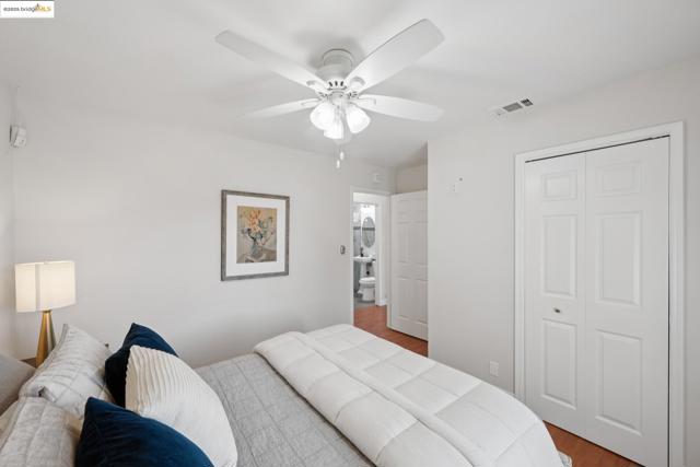 952 Amador St, Richmond CA: https://media.crmls.org/mediaz/65f9fca7-c3c9-4b84-8b6a-e0a58ca8138c.jpg