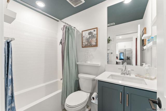 792 Vada St, Chula Vista CA: https://media.crmls.org/mediaz/65faa594-c0d9-470e-8623-2ab3d316f136.jpg