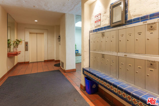2 Bed Home for Sale in Los Angeles, California