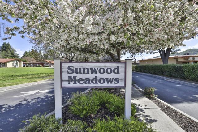 160 Sunwood Meadows Place, San Jose CA: https://media.crmls.org/mediaz/65fb7d66-151f-433d-b071-8ed5d9cf3dd6.jpg