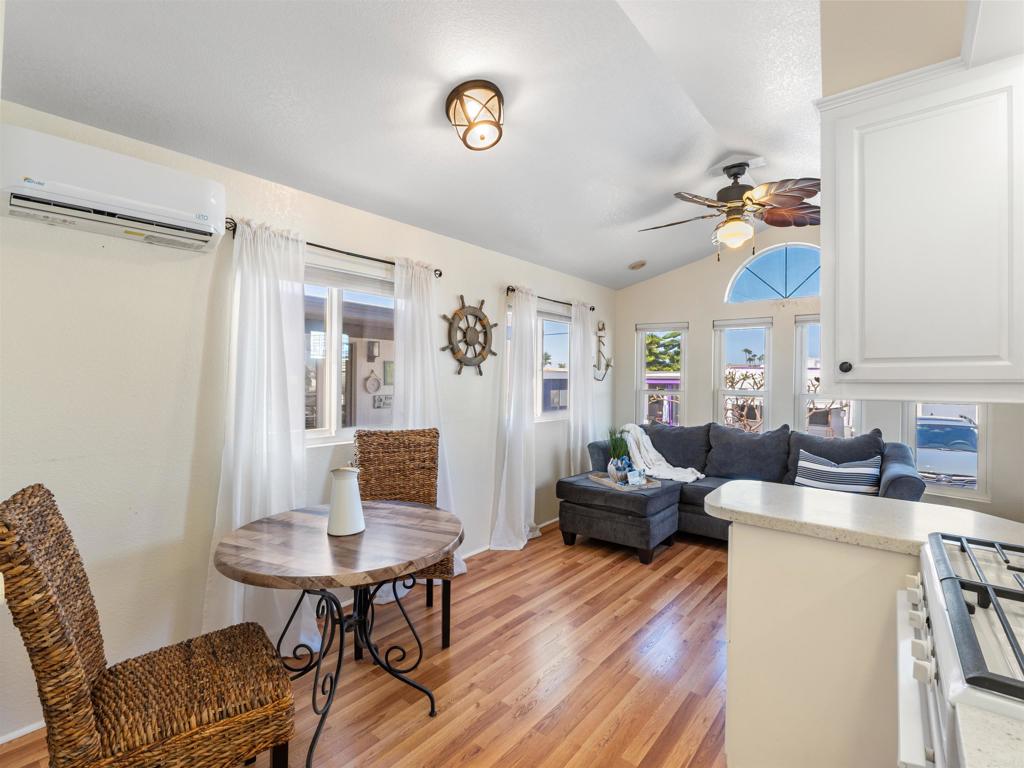 900 N Cleveland Street - photo 13