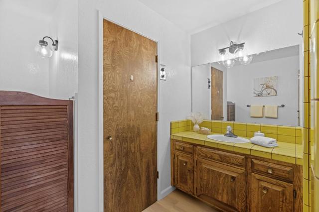 475 Fiesta Court, Watsonville CA: https://media.crmls.org/mediaz/65fbcea6-a04b-4900-9e06-0472f808834f.jpg