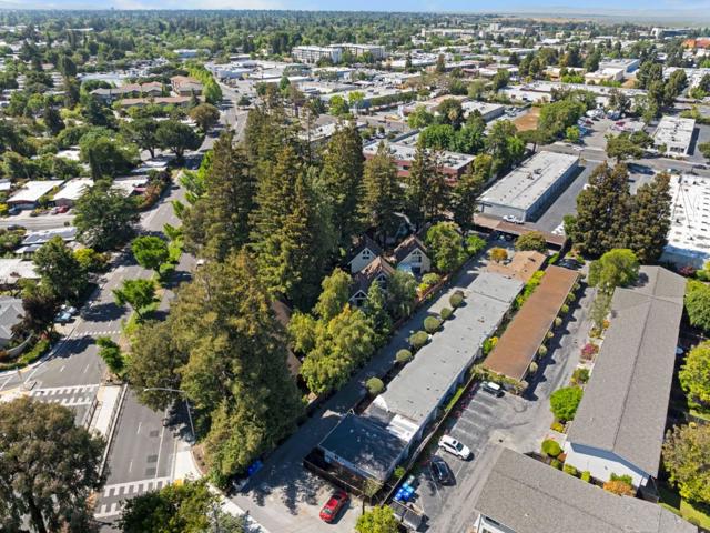 2518 W Middlefield Road, Mountain View CA: https://media.crmls.org/mediaz/65fc5c94-107b-4121-8c2e-104b97f2826a.jpg