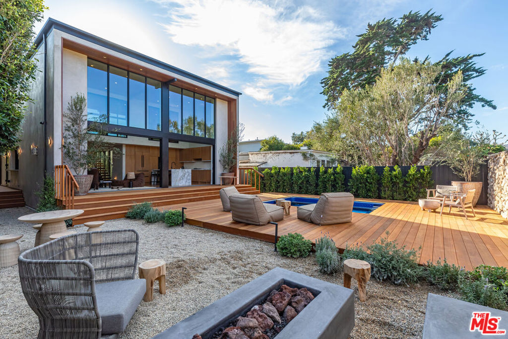 23505 Malibu Colony Road — image 1