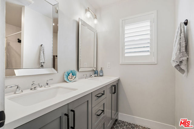 7022 Lofty Grove Drive, Rancho Palos Verdes, California 90275, 3 Bedrooms Bedrooms, ,2 BathroomsBathrooms,Residential,For Sale,Lofty Grove,26777747