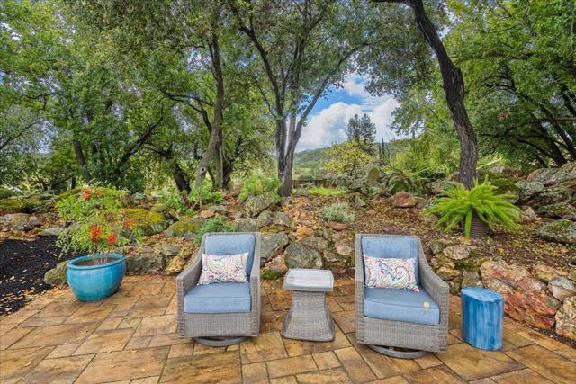 6641 Leyland Park Drive, San Jose CA: https://media.crmls.org/mediaz/6600590e-d695-4fc1-ab59-dca8d8d0aa36.jpg