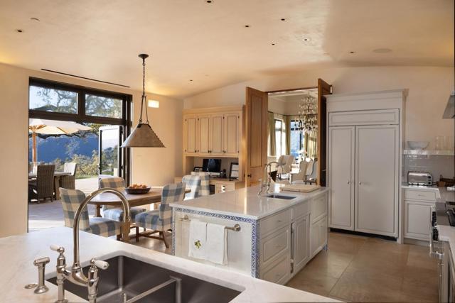 20 Long Ridge Trail, Carmel CA: https://media.crmls.org/mediaz/66016056-2f01-4b64-aac1-bb45843ee07e.jpg