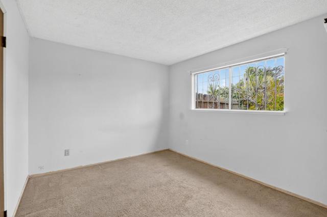 290 Zurich, Watsonville CA: https://media.crmls.org/mediaz/660428d2-27b1-4585-ad95-fff9b2904862.jpg