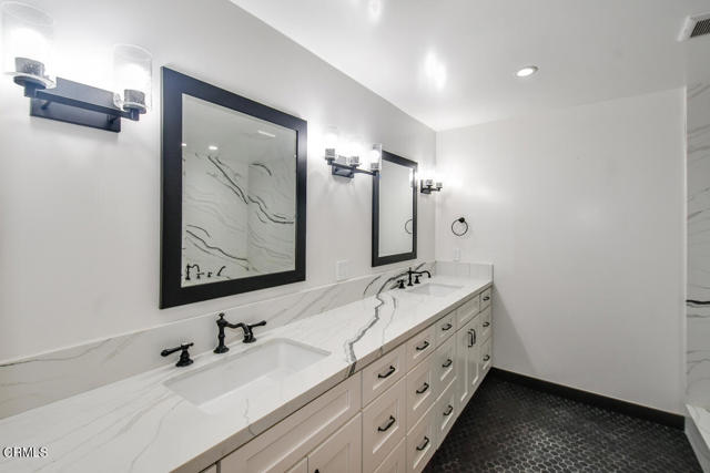 Detail Gallery Image 19 of 26 For 632 N Niagara St, Burbank,  CA 91505 - 3 Beds | 2 Baths