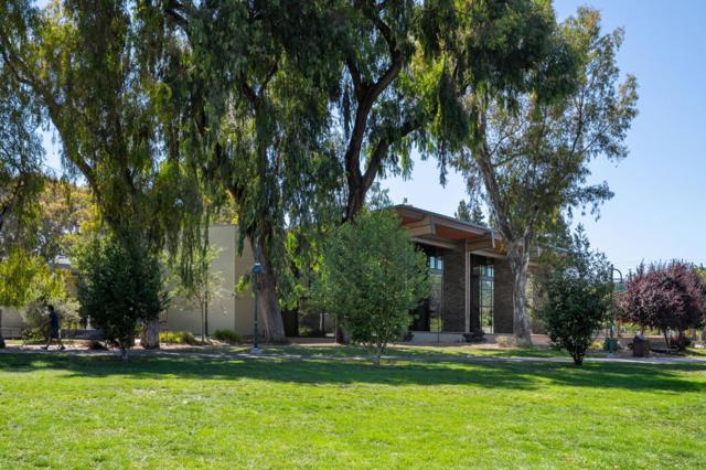 1721 California Street, Mountain View CA: https://media.crmls.org/mediaz/660509c1-7bc9-4bc1-8a0d-6421779ce3f2.jpg