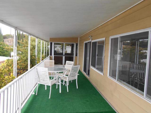 2003 Bayview Hts, San Diego CA: https://media.crmls.org/mediaz/66050ad6-65c3-4636-a81d-6218796c5393.jpg