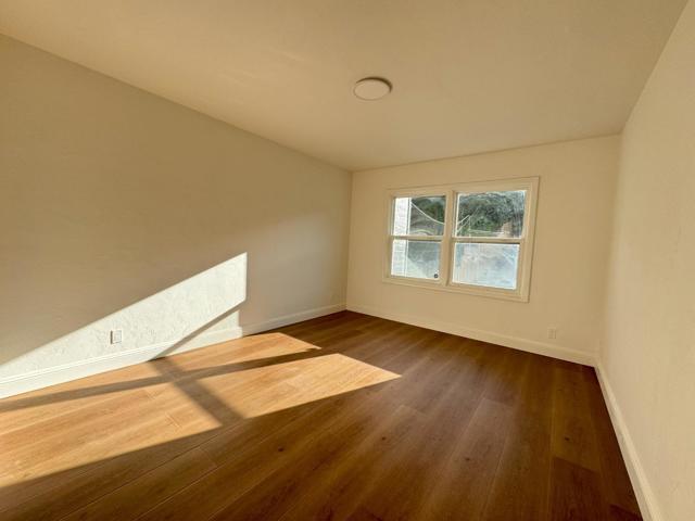 139 Bridgeview Drive, San Francisco CA: https://media.crmls.org/mediaz/660642a3-1084-4964-80de-c7f8fbf28a77.jpg