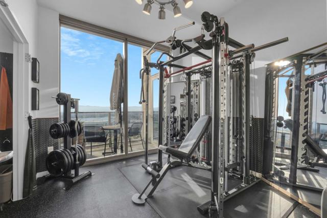 38 N Almaden Boulevard, San Jose CA: https://media.crmls.org/mediaz/660782de-4679-47d9-a489-66a3ed0ee435.jpg