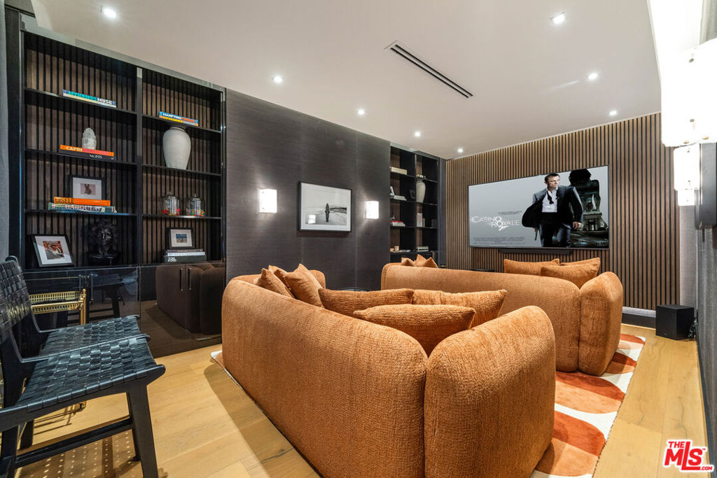 MLS #26669419 image #6