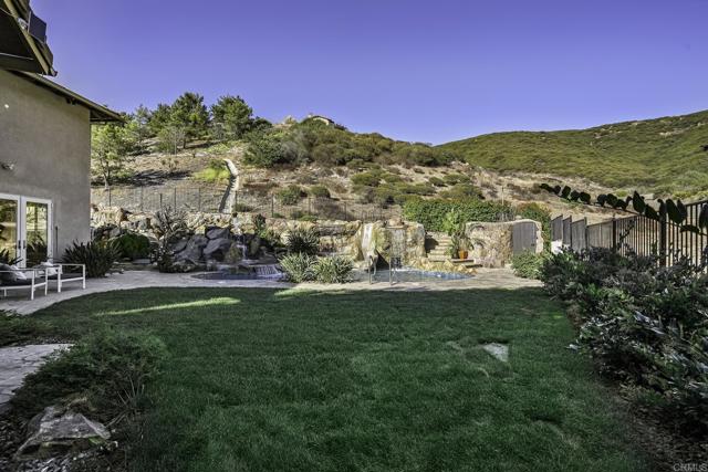 Detail Gallery Image 39 of 48 For 1445 Misty Sea Way, San Marcos,  CA 92078 - 6 Beds | 5/1 Baths