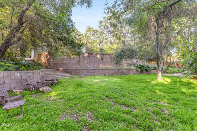 5321 Alta Canyada Road, La Canada Flintridge CA: https://media.crmls.org/mediaz/660be0ae-416b-440a-bf80-90d6de507d20.jpg