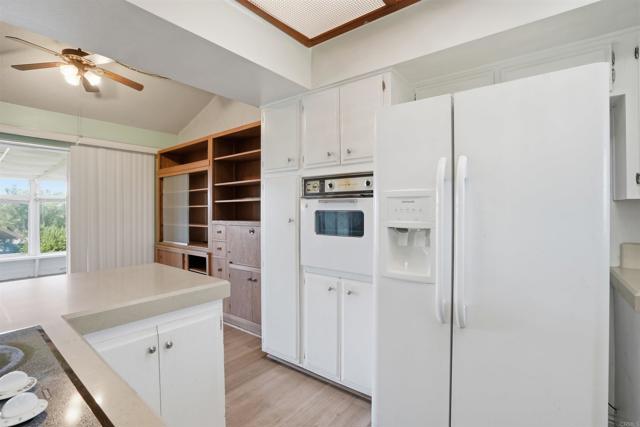 Detail Gallery Image 7 of 45 For 3685 Vista Campana #30,  Oceanside,  CA 92057 - 2 Beds | 2 Baths