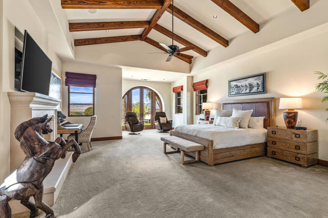 31 Hillcrest Drive, Rancho Mirage CA: https://media.crmls.org/mediaz/660c3d61-f5bf-49c4-a42f-5c5be05fc83d.jpg