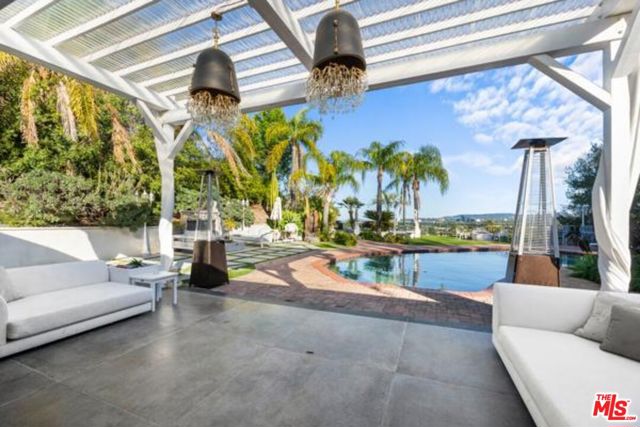 23426 Balmoral Lane, West Hills CA: https://media.crmls.org/mediaz/660ce72e-64e1-4a0c-807c-98a9458ff837.jpg