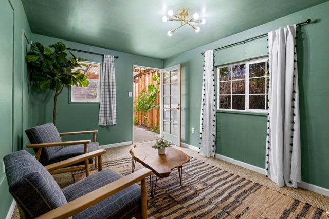 255 Katherine Avenue, Salinas CA: https://media.crmls.org/mediaz/660d078c-7795-4fe8-89aa-d48b5303131f.jpg