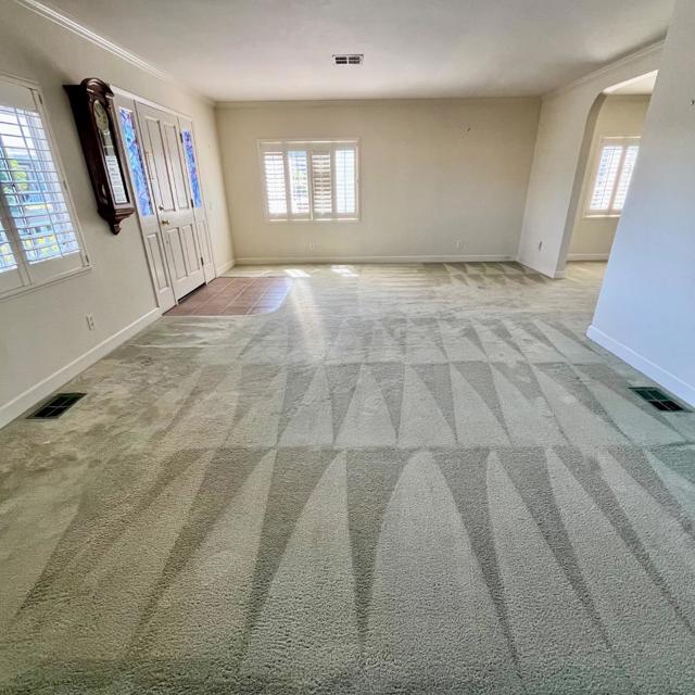 2435 Felt, Santa Cruz CA: https://media.crmls.org/mediaz/660f7ae0-bd9b-42d3-9fc5-dcc7b649de45.jpg