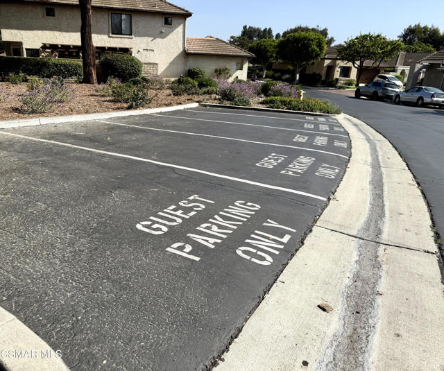 268 Novina Place, Camarillo CA: https://media.crmls.org/mediaz/660ff5ce-7b0e-43a9-94af-41d315f1029e.jpg