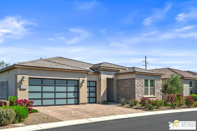 50660 Havasu Falls Drive, Indio CA: https://media.crmls.org/mediaz/66112bff-a62d-4b47-89ed-ee16b02314be.jpg