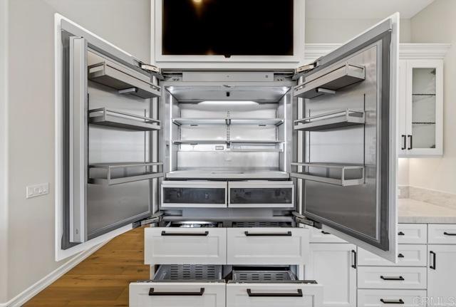 Image 19 of 64 For 3066 Via Montevina