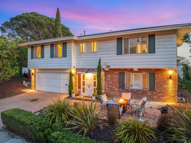 5171 College Gardens Court, San Diego CA: https://media.crmls.org/mediaz/66127fad-6383-4258-82aa-77ae6ca24f7c.jpg