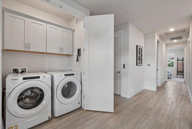 47382 Mission Falls Court, Fremont CA: https://media.crmls.org/mediaz/6613aec8-94ad-4b70-85d9-796f7e90cae4.jpg