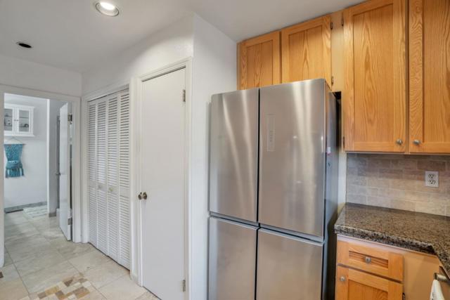 25351 Boots Road, Monterey CA: https://media.crmls.org/mediaz/66142222-3833-40e7-96d2-6ab97cd75c1f.jpg