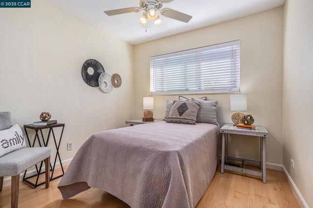 1897 Lynwood Dr, Concord CA: https://media.crmls.org/mediaz/6614bb3d-87a9-4f70-a70f-3a9384efde5c.jpg