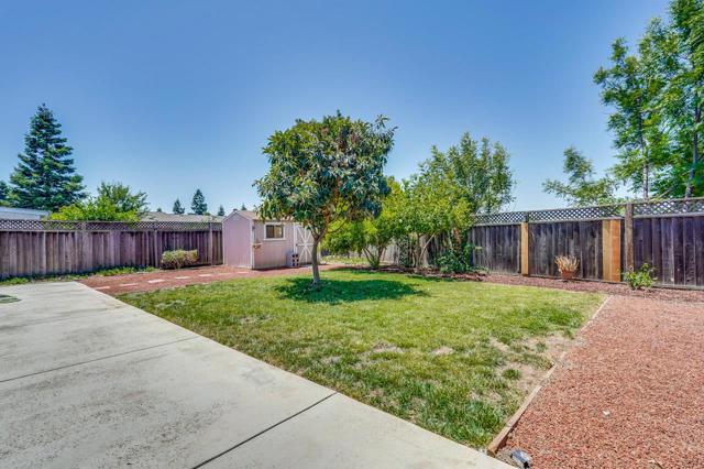 5179 Pebbletree Court, San Jose CA: https://media.crmls.org/mediaz/66158100-93b7-4175-b6a7-6abd78fe0ff7.jpg