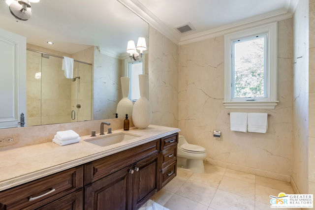 1 Saint Petersburg Court, Rancho Mirage CA: https://media.crmls.org/mediaz/6615a845-15fa-4b82-a1fa-660b6829db38.jpg